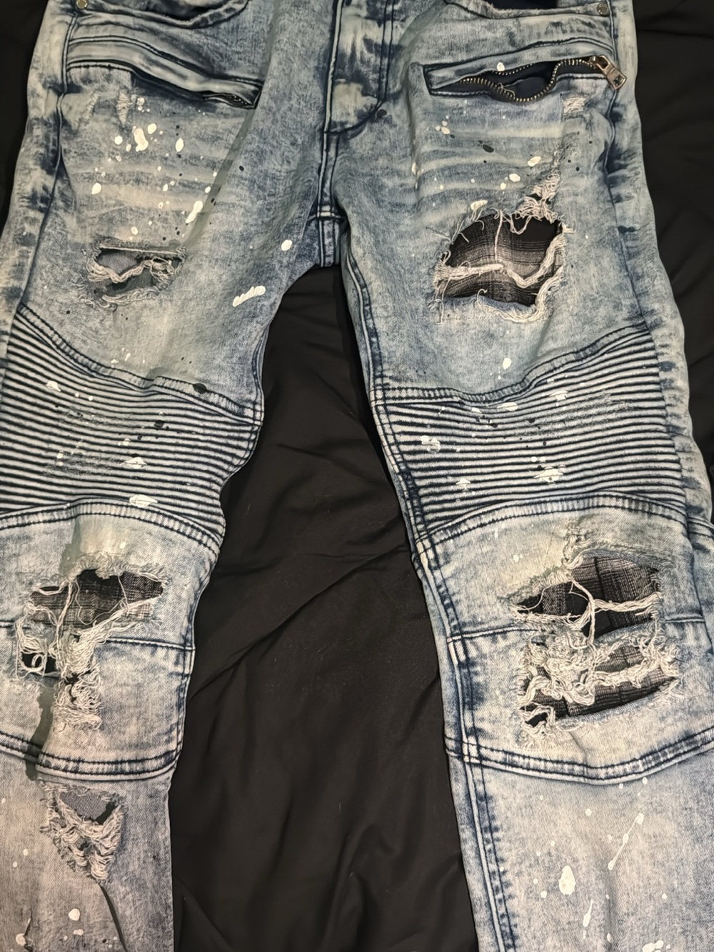 Men’s Distressed jeans